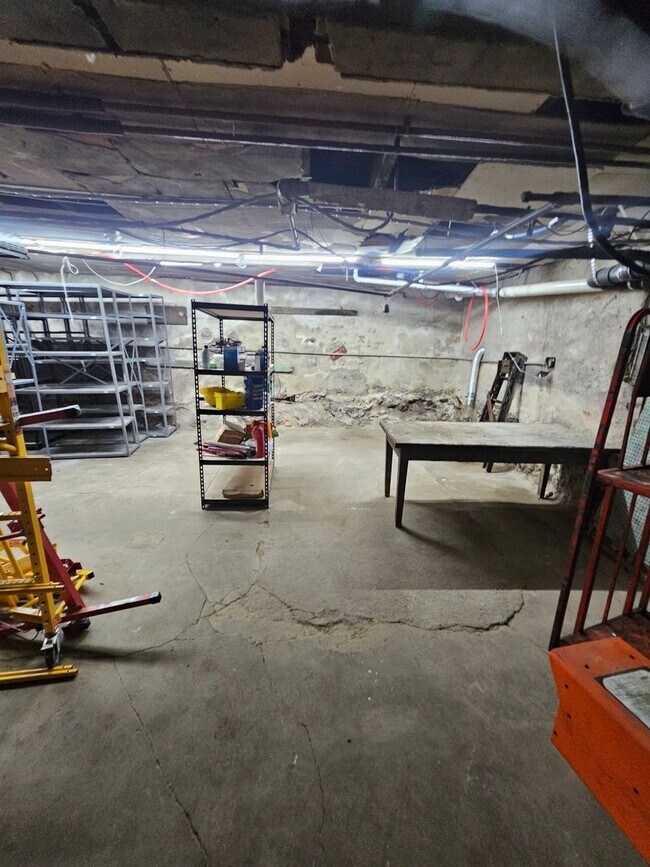Photo - 5000 N 20th St Unit Commercial