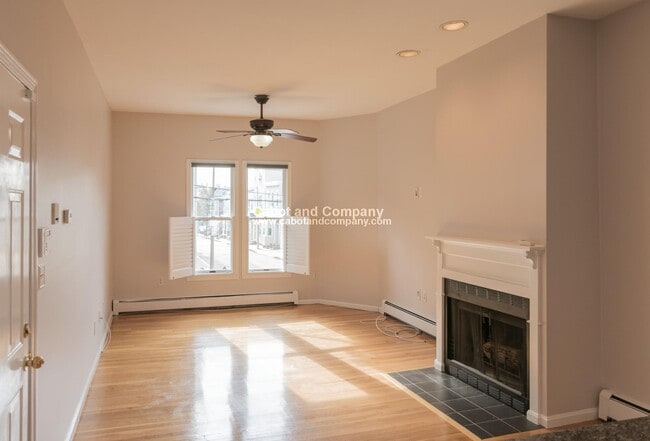 Photo - 186 W Seventh St Condo Unit 1