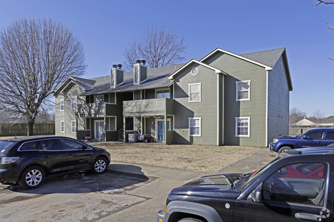 Building Photo - Westbrook Apartments