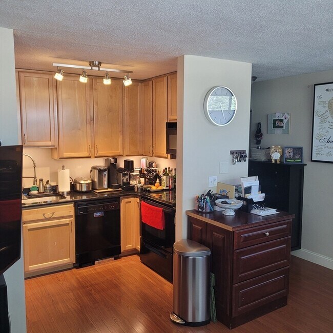 Photo - 935 Washington St Unit 7