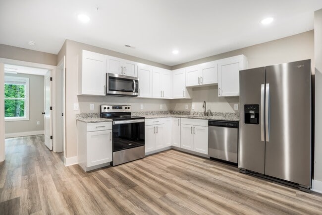 Photo - 303 Linwood St Unidad 301