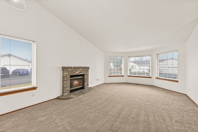 Photo - Beautiful 3-Bedroom, 2-Bath Home on a Corner Lot in Spanaway