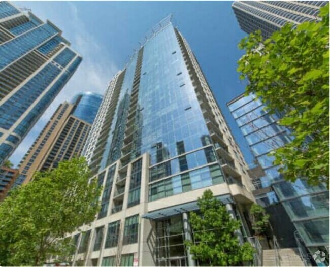 Building Photo - 201 N Westshore Dr Unit 2604 Rental