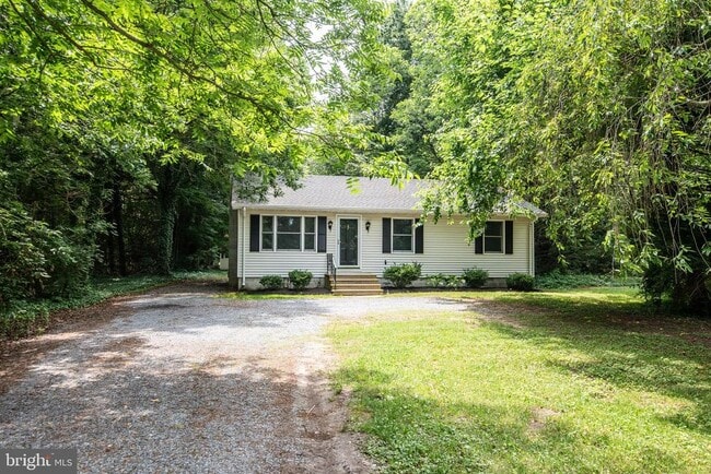 Building Photo - 25893 Royal Oak Rd Rental