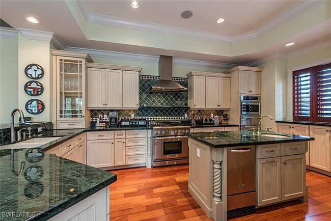 Photo - 85 13th Ave S