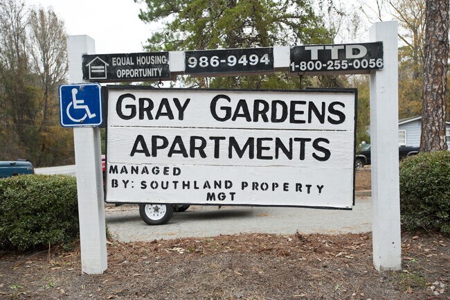 Photo - Gray Gardens Apartments