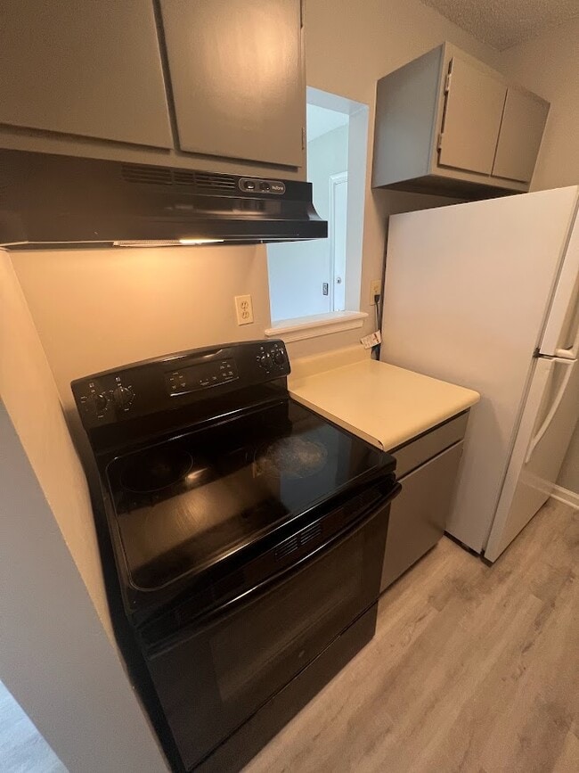 Photo - 509 Mystic Dr Unit H