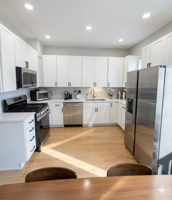 Photo - 1733 W Crystal St