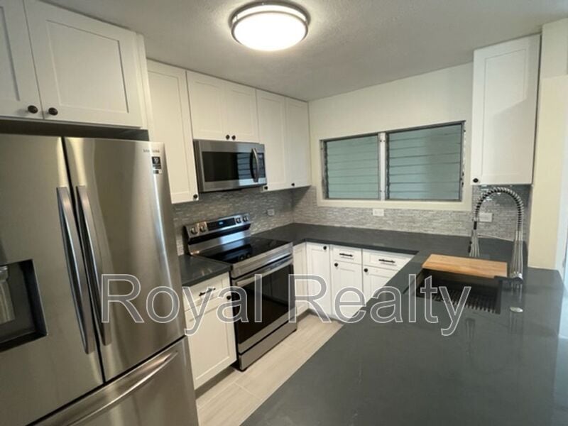 Photo - 469 Ena Road