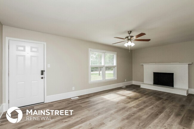 Photo - 200 Shepherd Rd