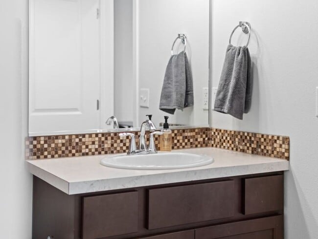 Photo - Desirable Kendall Yards Townhouse – Modern...