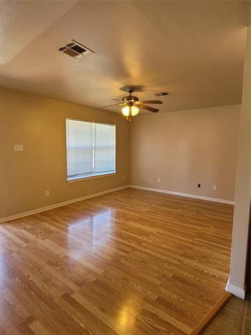 Photo - 229 E Craven Ave