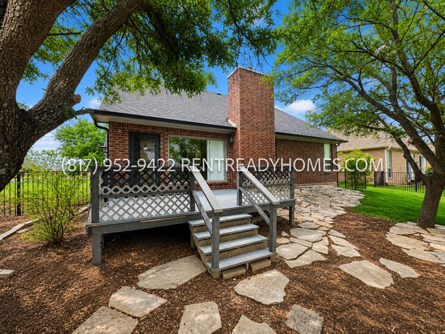 Photo - 4901 Lakeside Dr