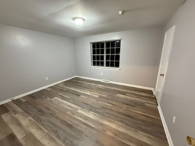 Photo - 1836 Greenbrier Ave SE