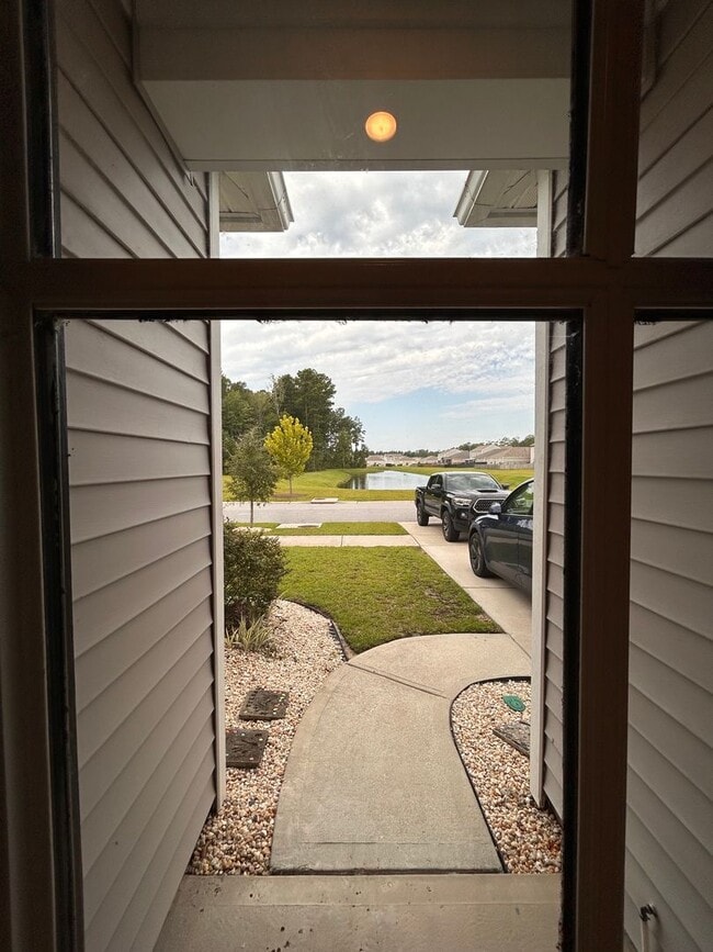219 Greenwich Dr