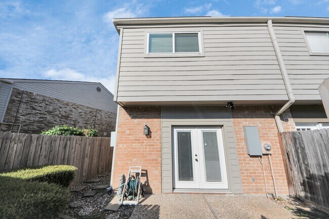 Photo - 7545 Brompton St Unit 7545