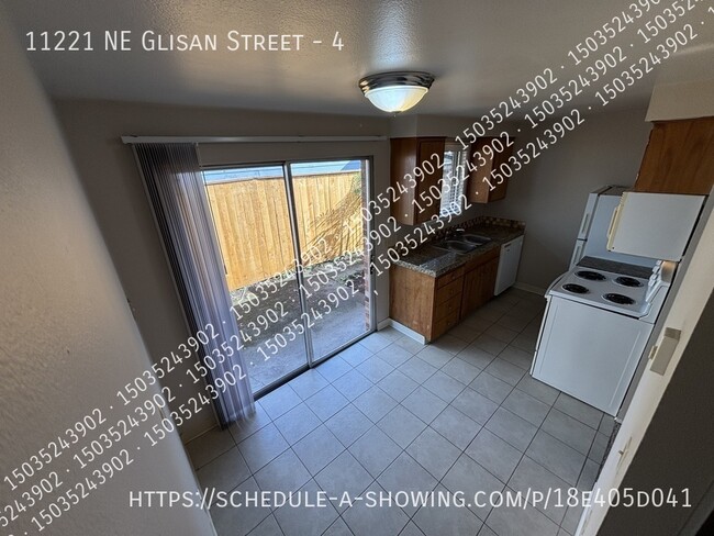 Photo - 11221 NE Glisan St Unit 4