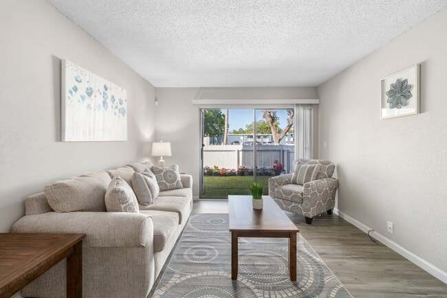 Photo - Oak Park Apartments