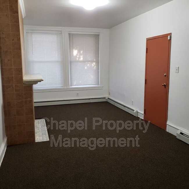 Photo - 871 Wynnewood Rd