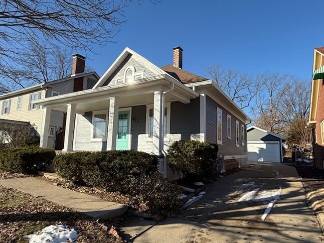 Photo - WEST END! 3 bed/ 2 bath