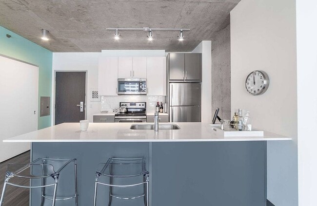 Linea Apartments