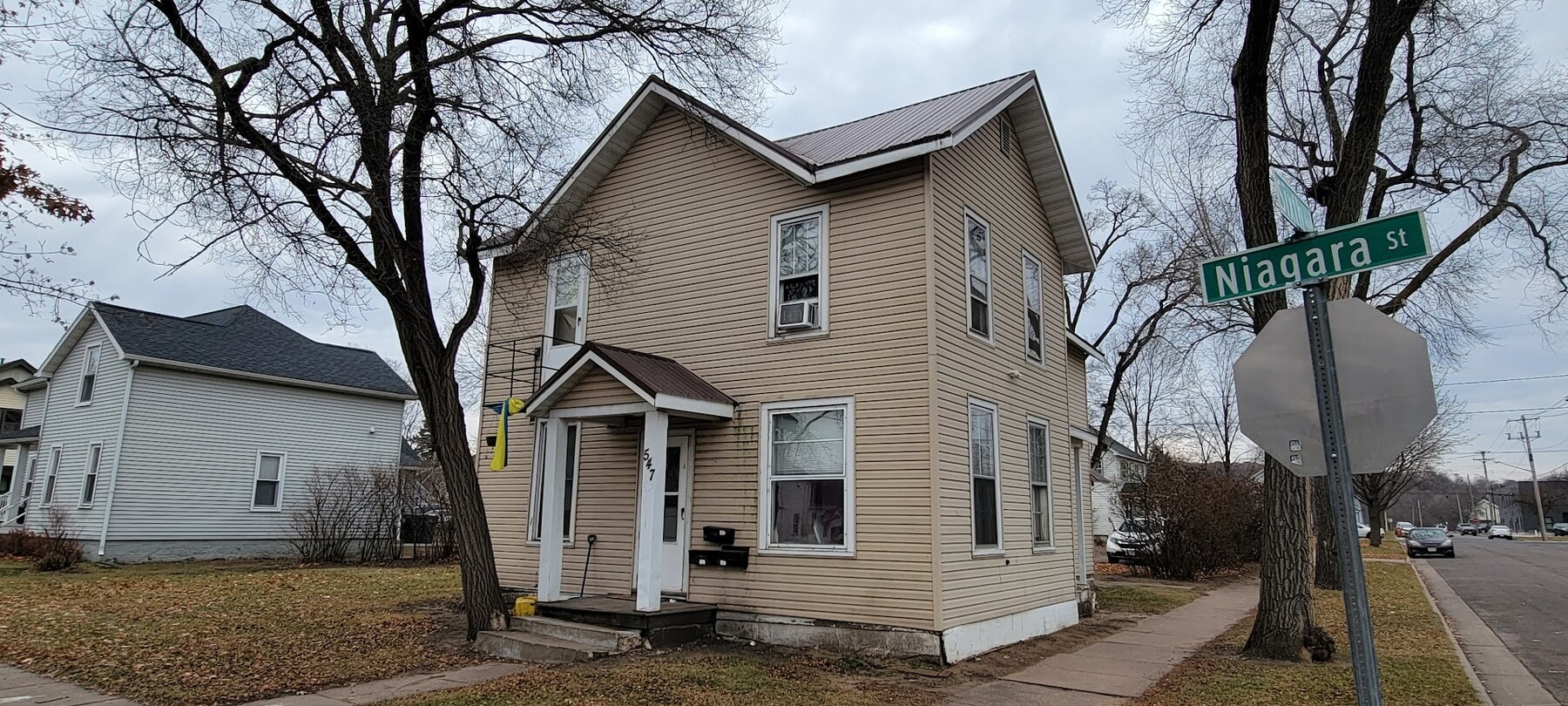 Photo - 547 Niagara St Unit A