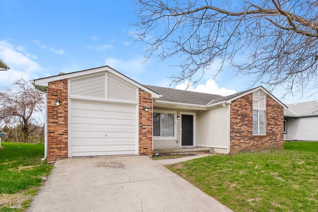 Photo - 3117 Falcon Bridge Dr