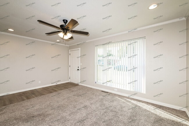 Photo - 5937 NW 60th St