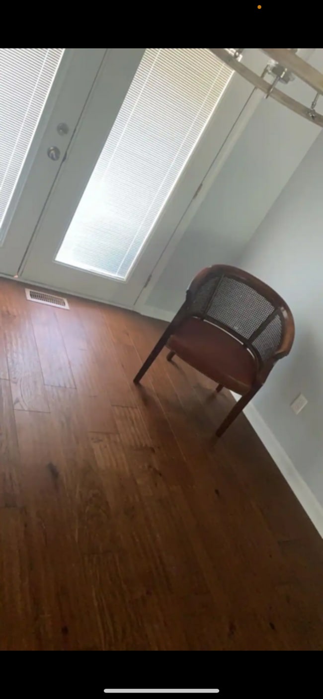 Photo - 710 Forest Lake Dr S