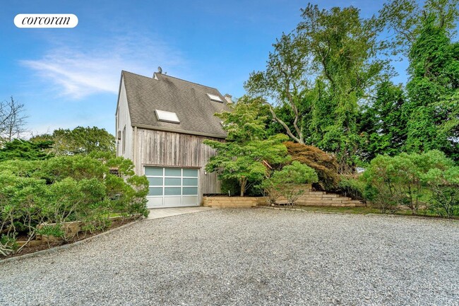 Photo - 37 Gardiners Bay Dr