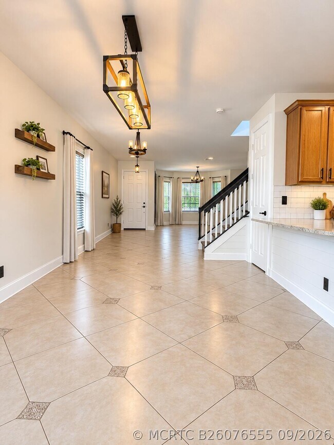 2543 SE Ruskin Dr