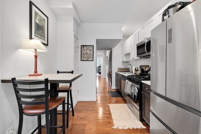 Photo - 1522 1st St NW