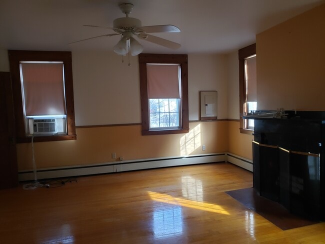 Photo - 8 Sewall St Unit 1