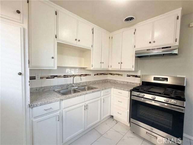 Photo - 1548 N 11th Ave Unit B