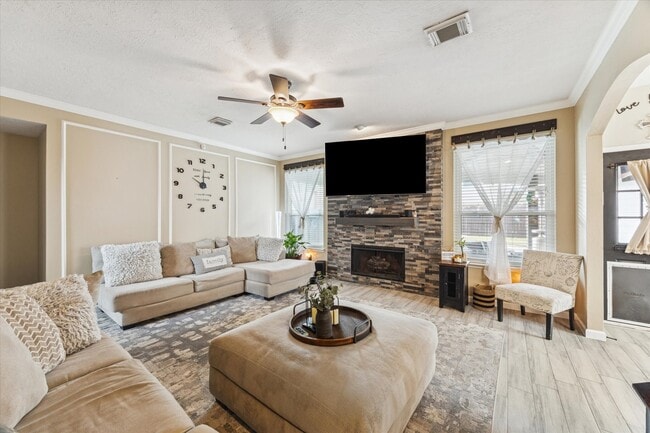 Photo - 1802 Valero St