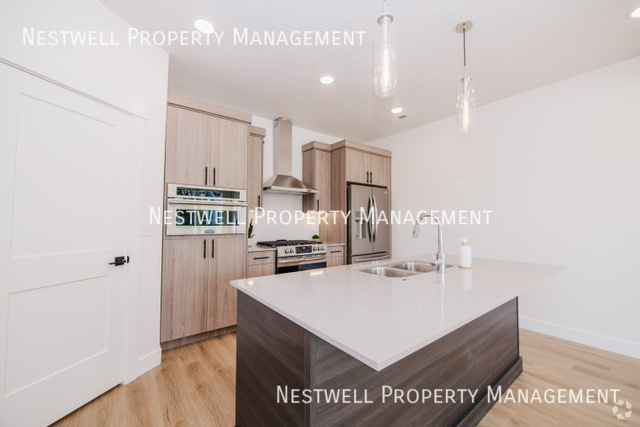 Building Photo - 4321 W 5430 S Rental