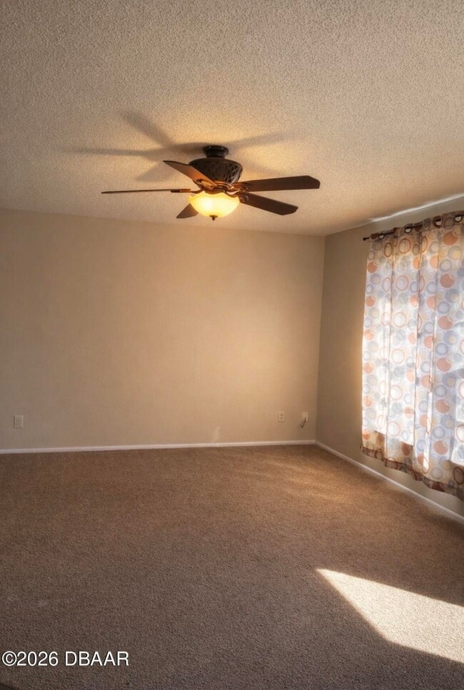 Photo - 2570 Beal St