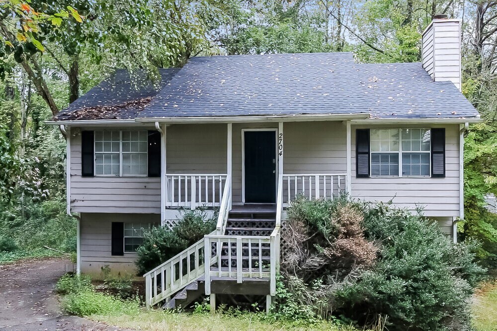 Photo - 2704 Laurel View Dr