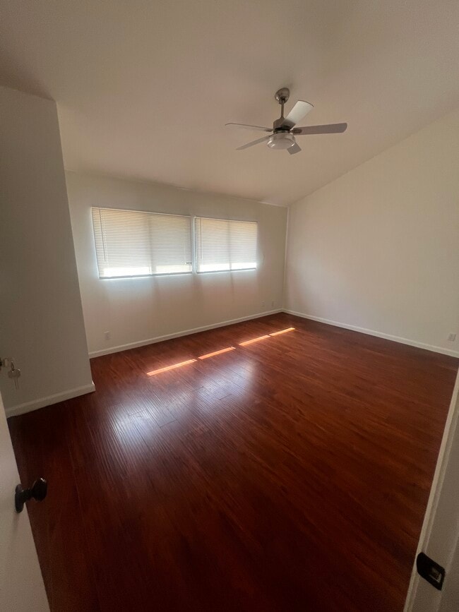 Photo - 8470 Winnetka Ave