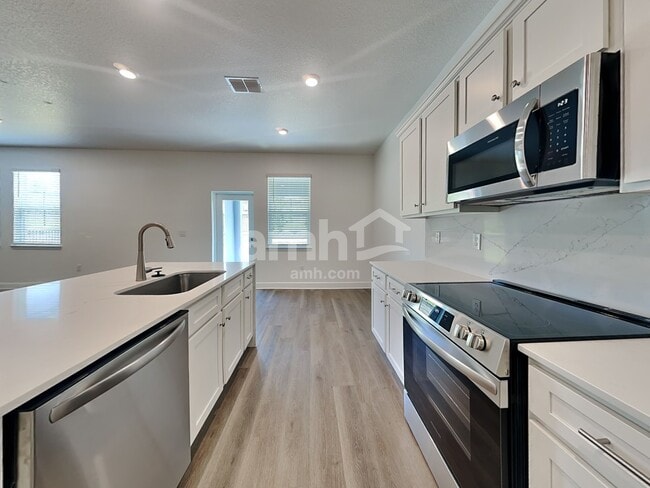 Photo - 37777 Dusty Saddle Ln