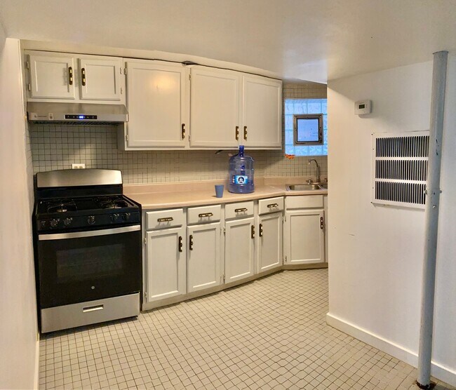 Photo - 2513 W Pershing Rd Unit Garden