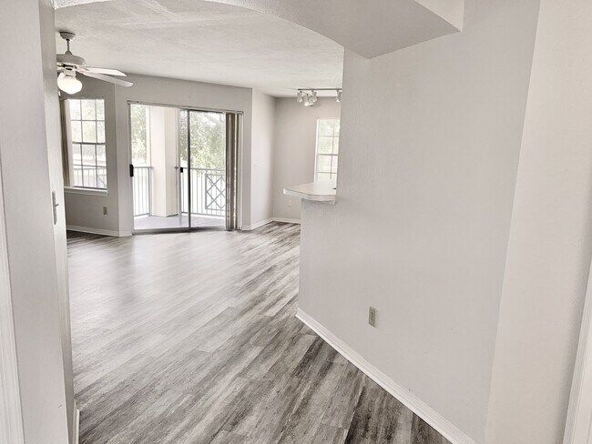 Photo - 7310 Westpointe Blvd