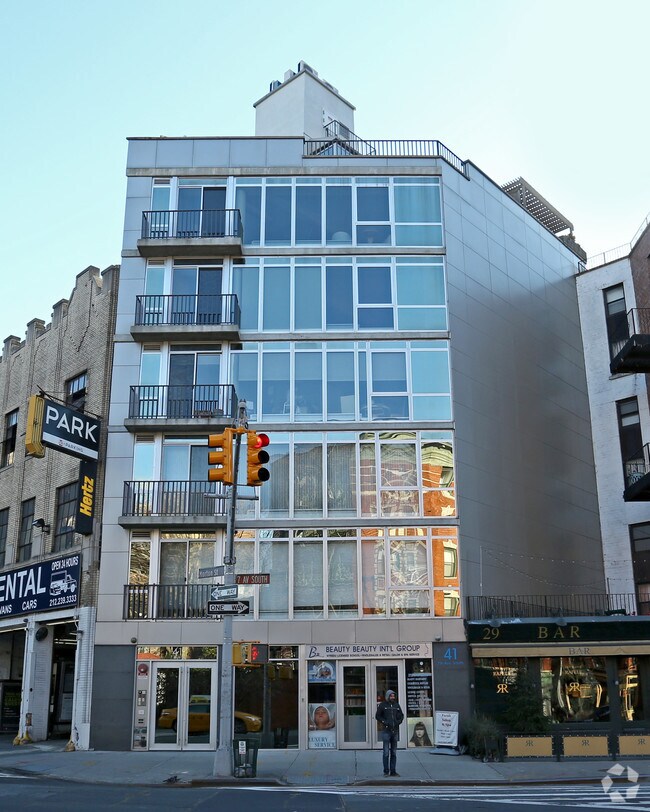 Photo - The Luminary