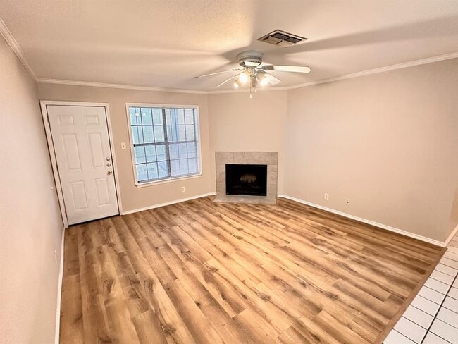 Photo - 2215 Post Rd Unit 1010