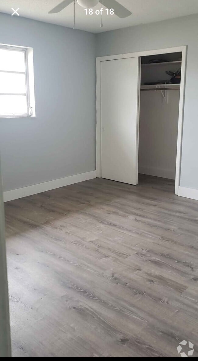 Building Photo - 5628 Hayes St Unit 5628 Rental