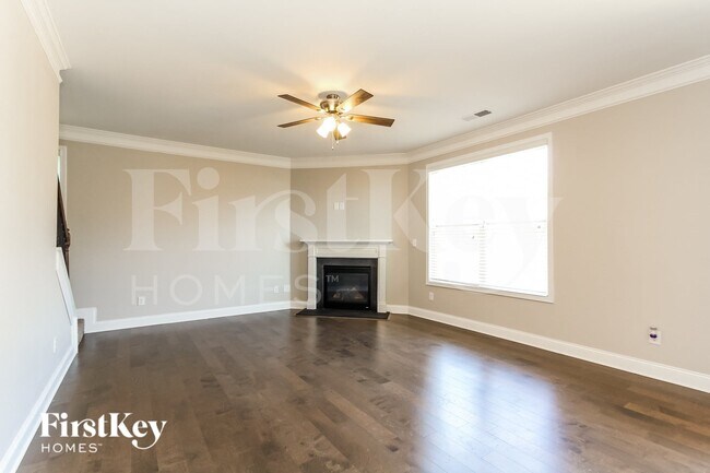 Photo - 3940 Lake Breeze Dr