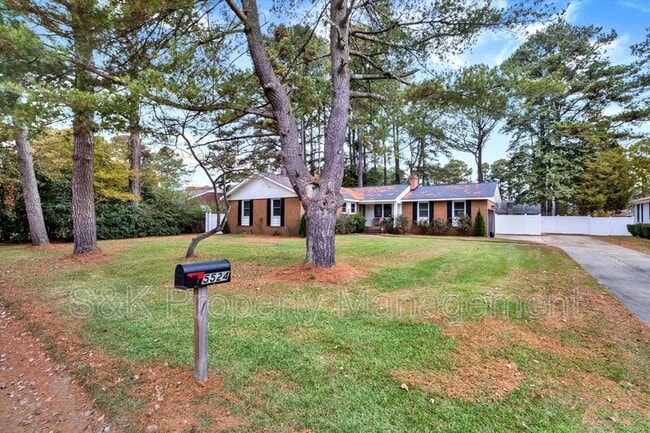 Photo - 5524 Briarwood Ln