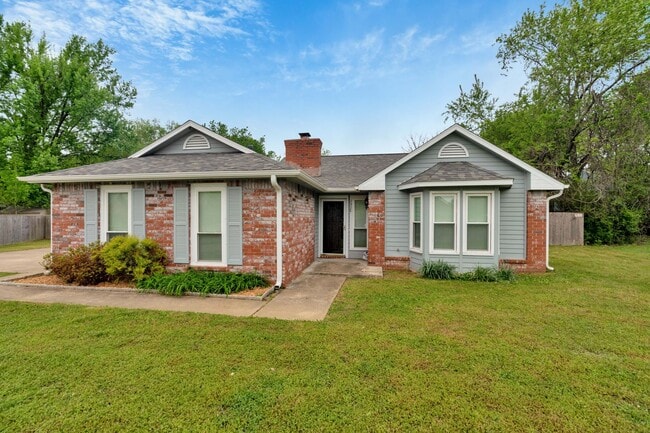 Photo - Beatifully Updated East Fay Home! Must See!