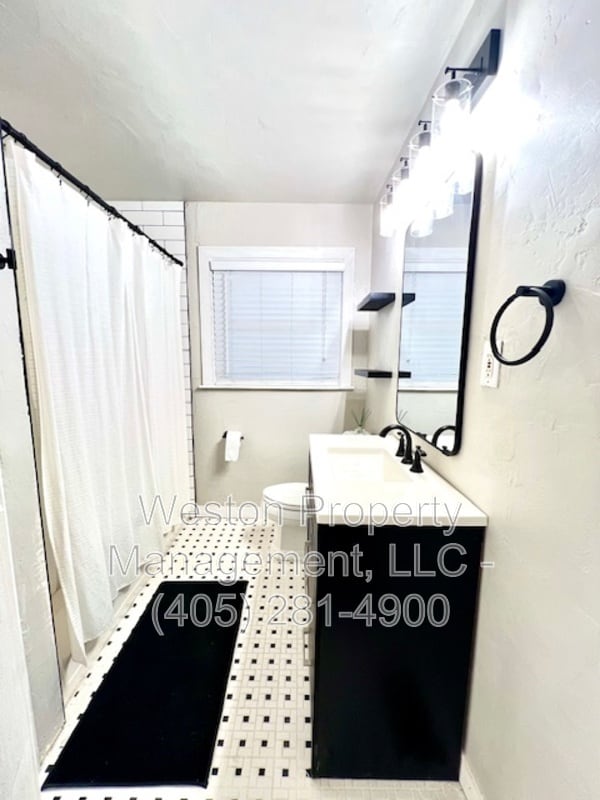 Photo - 2725 NW 64th St