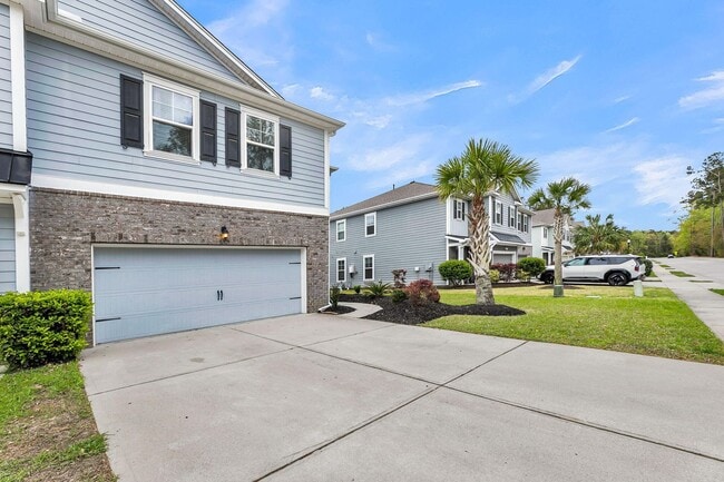 Photo - Beautiful 4BR/2.5BA Home in Highly Desirable Park West